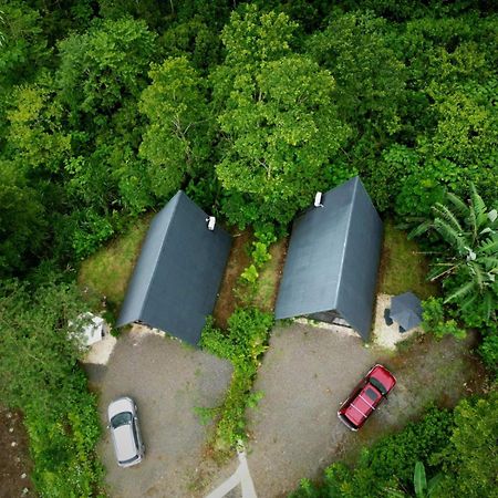 Yarumo Lodge, Rio Celeste Black Chalets ビハグア エクステリア 写真